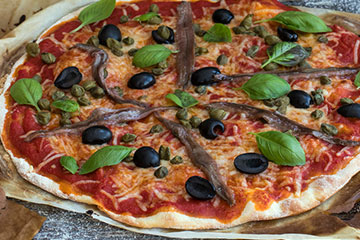 Receta Pizza a la Puttanesca (alla Puttanesca)